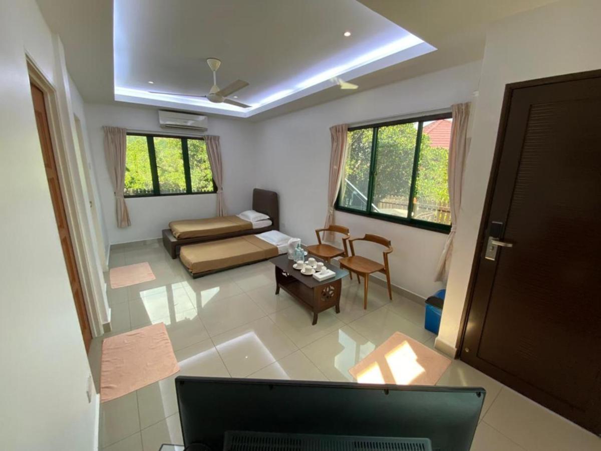 Paradise Valley Resort Broga Семених Экстерьер фото
