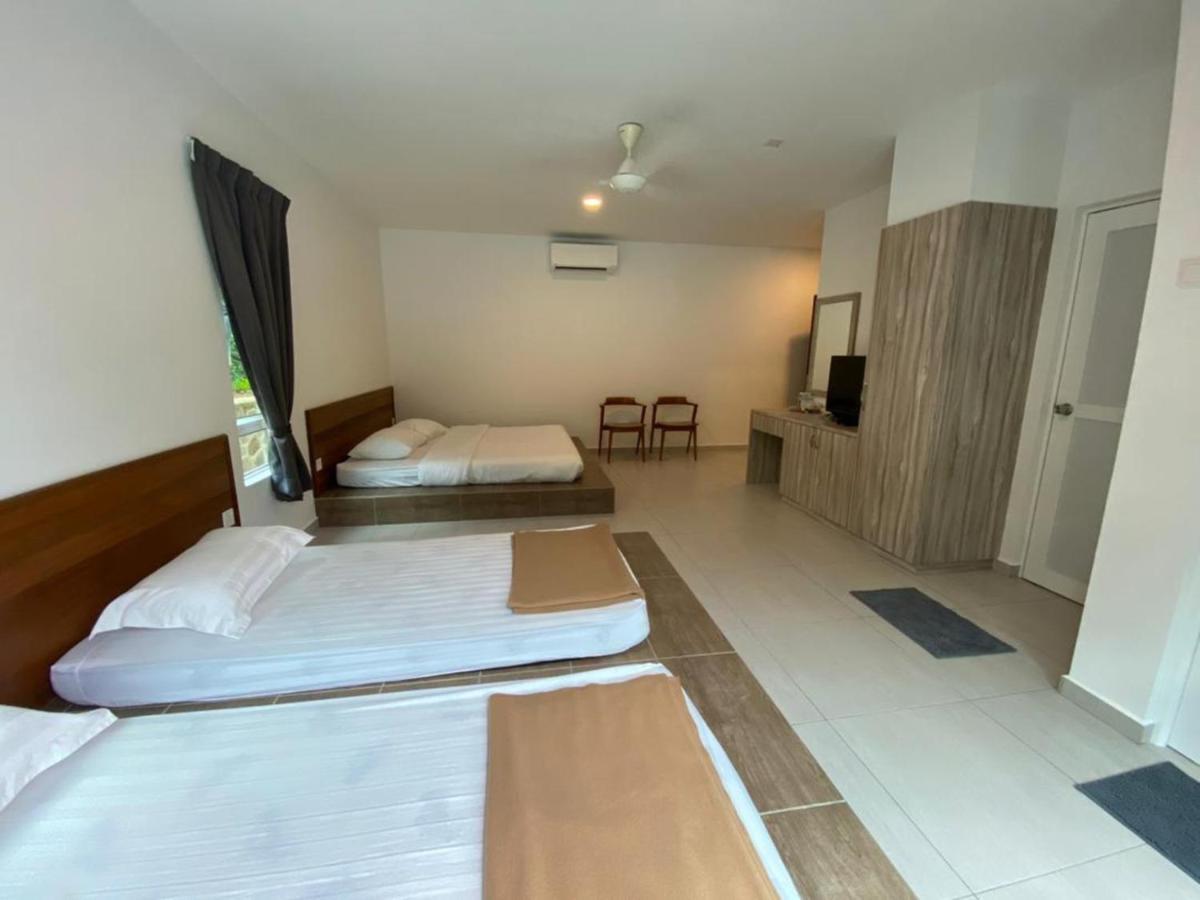 Paradise Valley Resort Broga Семених Экстерьер фото