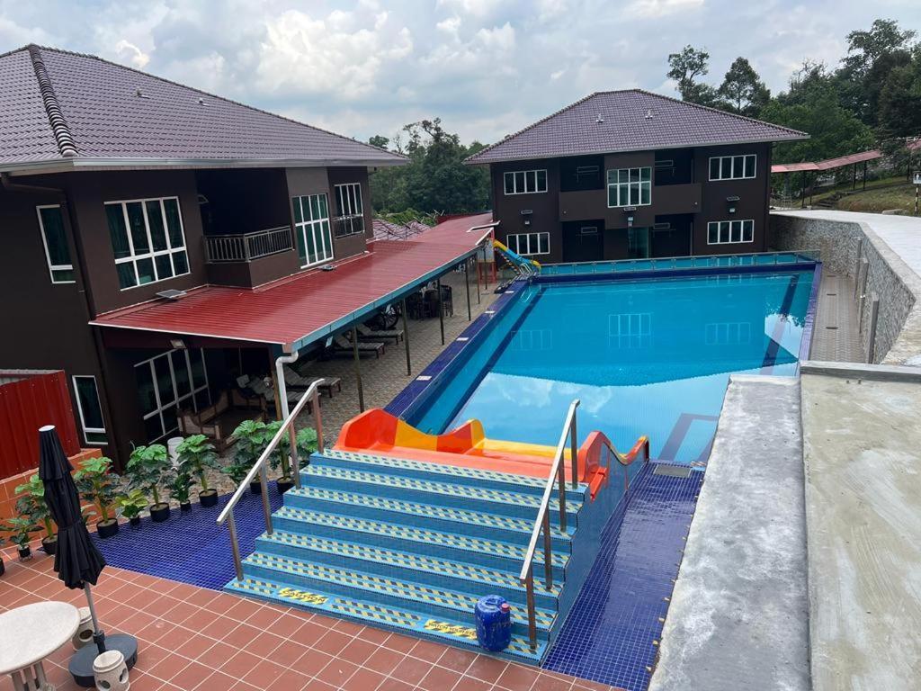 Paradise Valley Resort Broga Семених Экстерьер фото