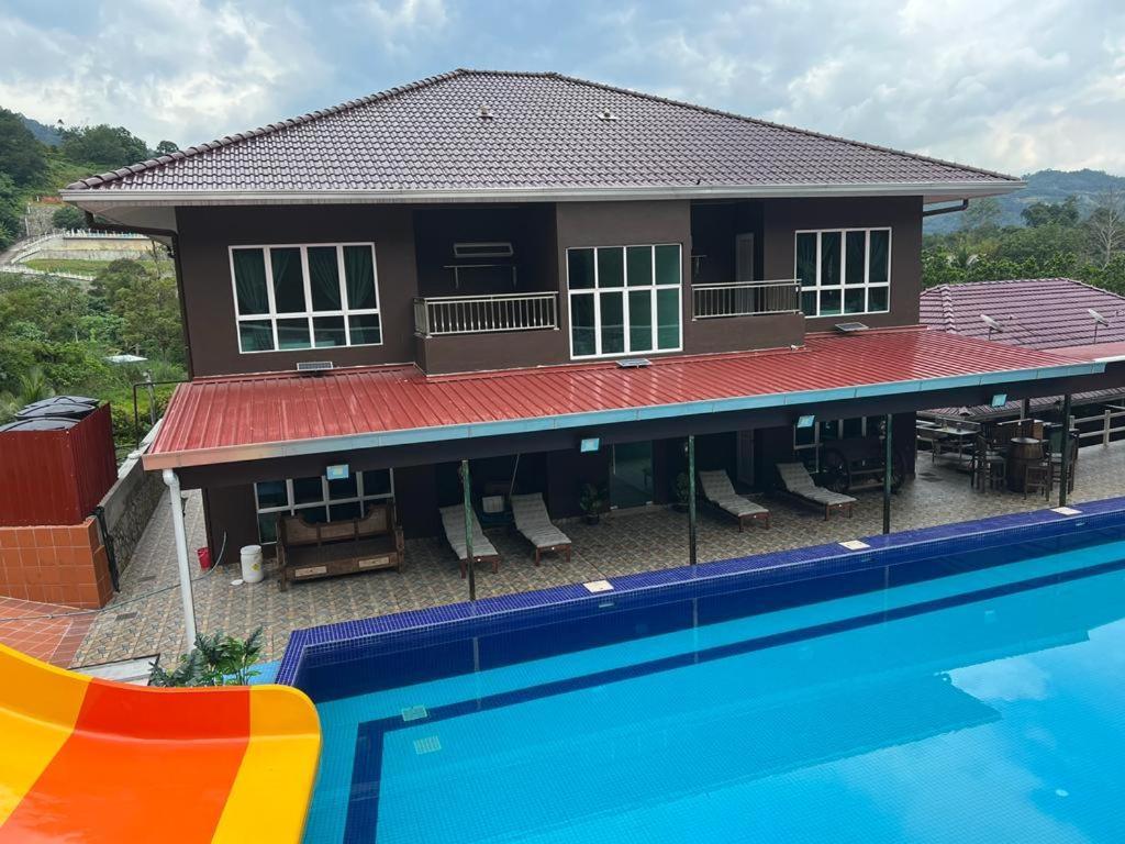 Paradise Valley Resort Broga Семених Экстерьер фото